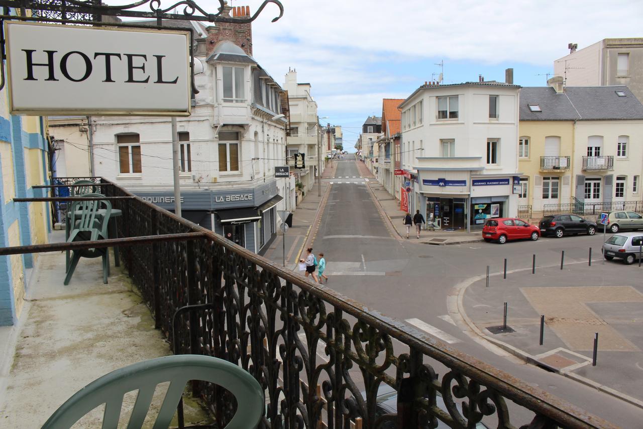 ホテル Le Voltaire Berck エクステリア 写真
