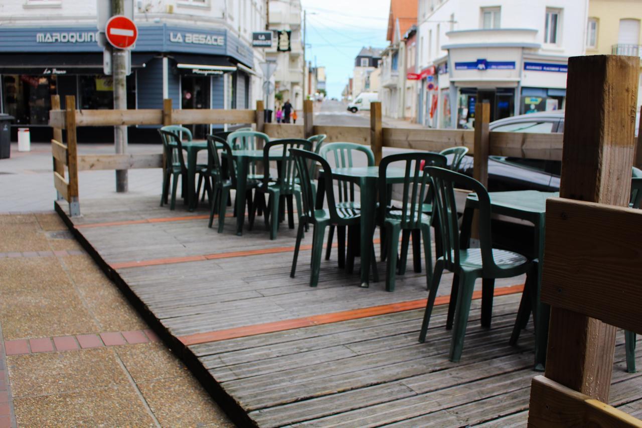 ホテル Le Voltaire Berck エクステリア 写真